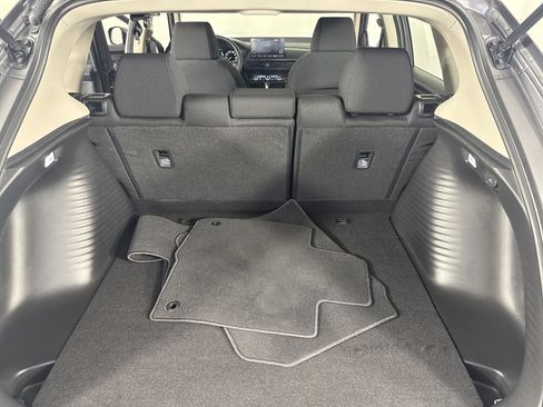 Certified 2025 Honda HR-V LX image 19