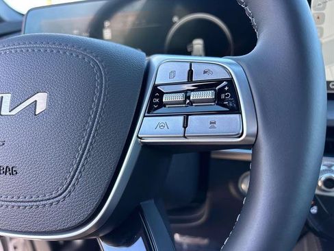 Used 2025 Kia Telluride SX X-Line AWD/4WD image 23