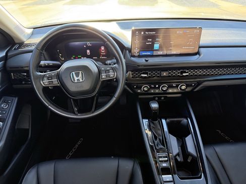 Used 2023 Honda Accord EX-L image 14