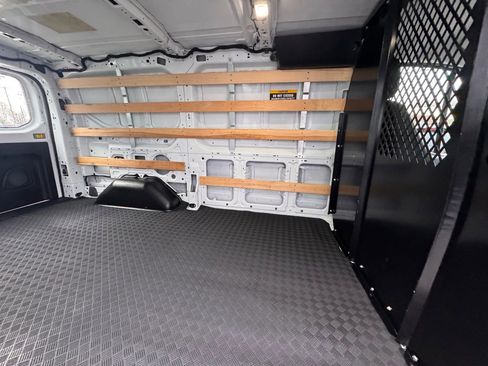 Used 2024 Ford Transit 250 Low Roof w/ Exterior Upgrade Package image 24
