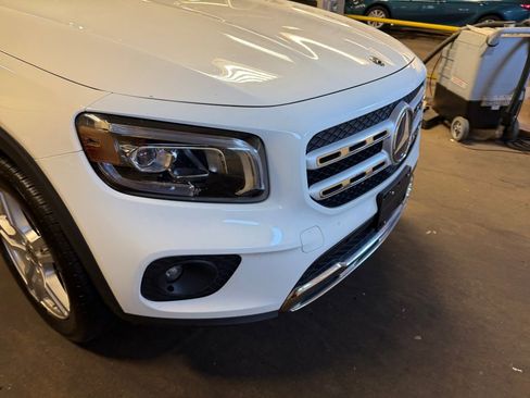 Used 2020 Mercedes-Benz GLB 250 4MATIC image 24