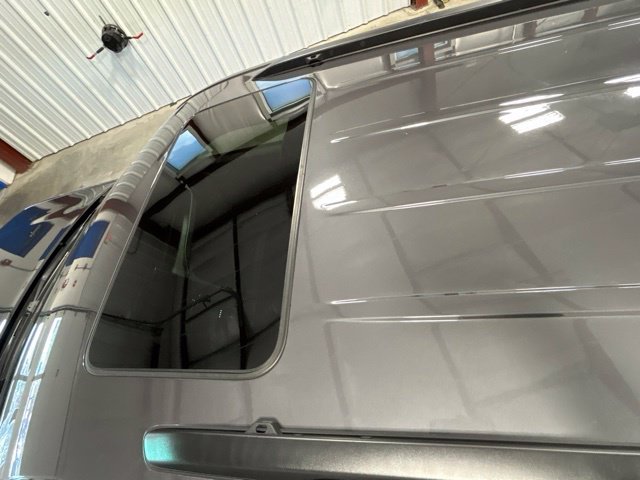 Used 2024 Jeep Grand Cherokee L Altitude AWD/4WD image 12