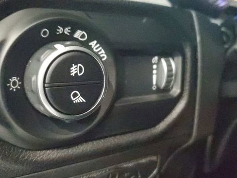 Used 2024 Jeep Gladiator Sport image 21