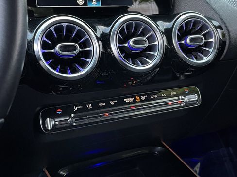 Used 2021 Mercedes-Benz GLA 250 image 20