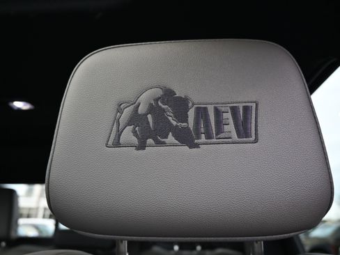 Used 2024 Chevrolet Silverado 2500 ZR2 w/ ZR2 Bison Edition image 5