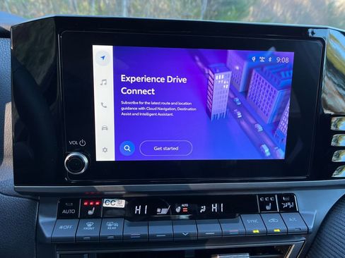 New 2026 Toyota Camry SE w/ Convenience Package image 18