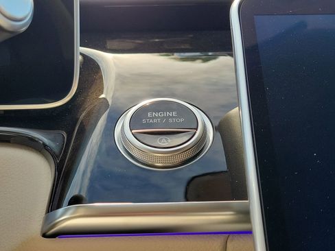 Certified 2023 Mercedes-Benz S 500 S 500 image 18