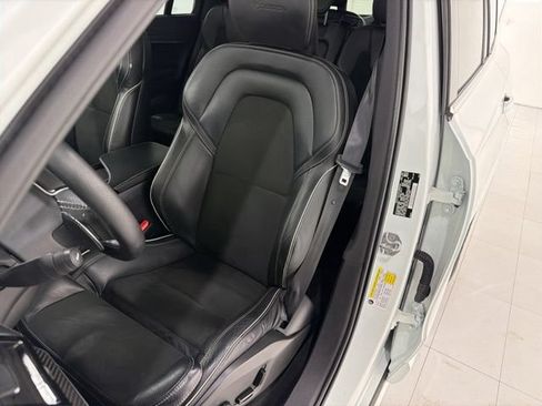 Used 2019 Volvo XC90 T6 R-Design AWD/4WD image 13