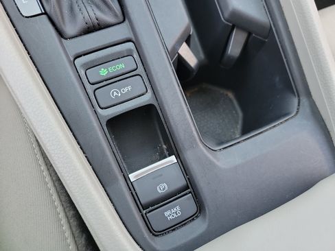 Used 2023 Honda Accord EX image 28