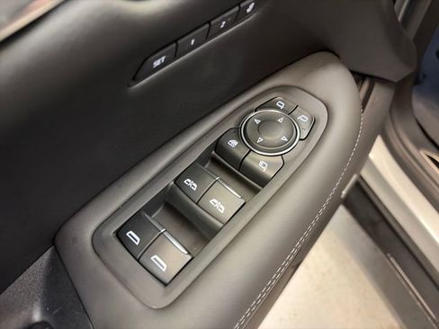 Used 2024 Cadillac XT5 Premium Luxury w/ Platinum Package image 16