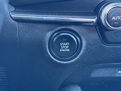 Used 2021 MAZDA MAZDA3 s image 21