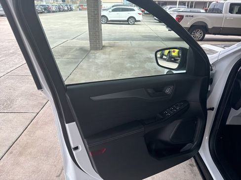 New 2026 Ford Escape Active image 10