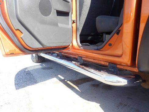 Used 2004 Chevrolet Colorado LS w/ Power Convenience Package RWD image 14