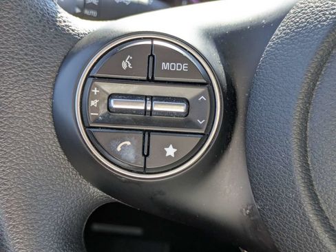 Used 2024 Kia Soul LX w/ Option Group 015 FWD image 24