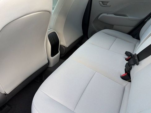 New 2026 Hyundai Kona SE image 10