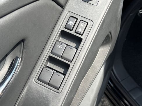 New 2025 Nissan Frontier SV w/ SV Convenience Package image 18