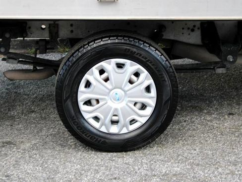 Used 2018 Ford Transit 250 138 image 18