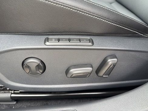 New 2026 Volkswagen Jetta SEL image 25