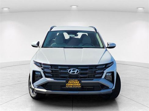 New 2025 Hyundai Tucson SEL image 8