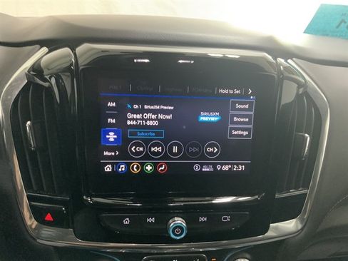 Used 2021 Chevrolet Traverse LT w/ LPO, Floor Liner Package AWD/4WD image 23