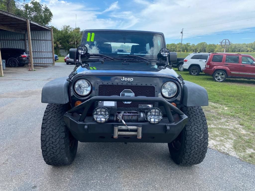 Used 2011 Jeep Wrangler Unlimited Sport w/ Connectivity Group AWD/4WD image 3