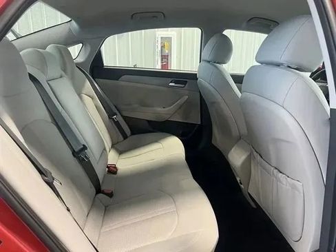Used 2019 Hyundai Sonata SE FWD image 20