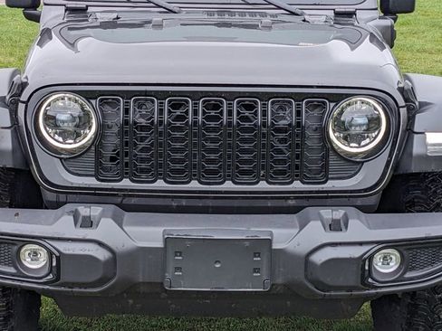 Used 2025 Jeep Wrangler Unlimited Sport S 4xe image 8