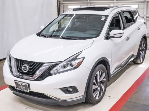 Used 2018 Nissan Murano Platinum FWD image 1