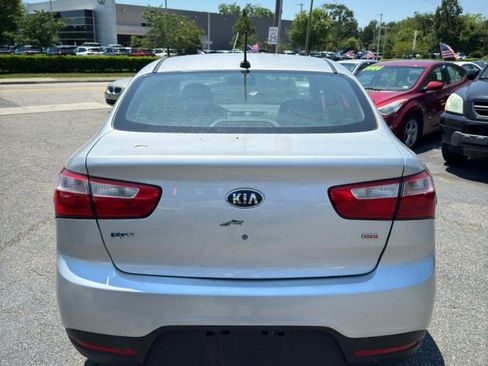 Used 2013 Kia Rio LX w/ PWR Pkg image 10