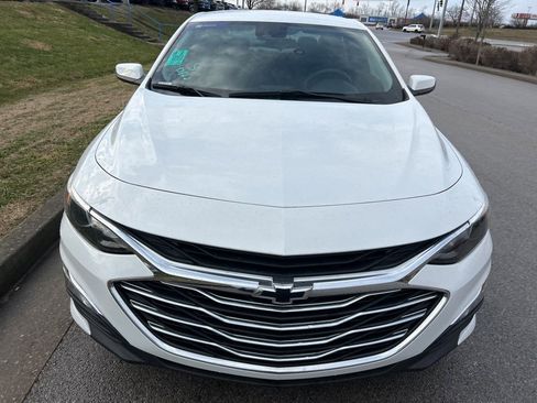 Used 2022 Chevrolet Malibu LS image 2