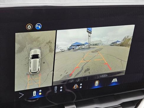 New 2026 Chevrolet Equinox LT w/ Safety and Technology Package image 13