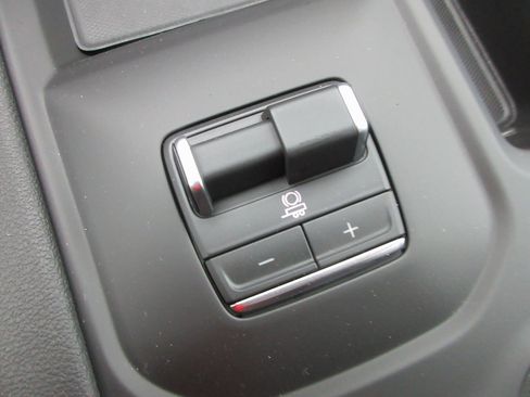 New 2026 GMC Sierra 3500 AT4 w/ AT4 Premium Plus Package image 21