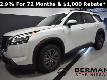 New 2025 Nissan Pathfinder SV