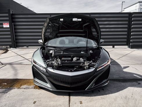 Used 2017 Acura NSX image 17