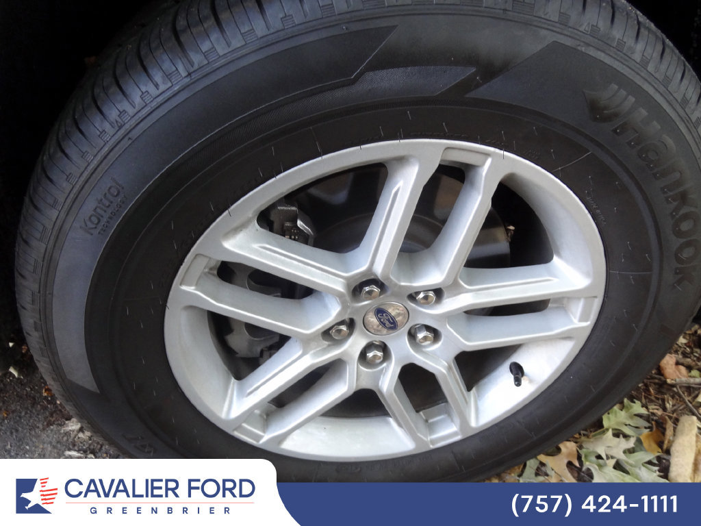 Used 2026 Ford Explorer Active AWD/4WD image 10