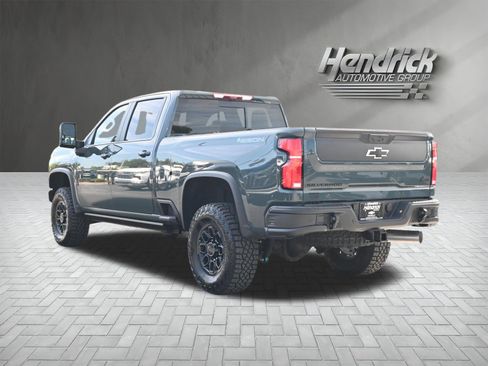 Used 2026 Chevrolet Silverado 2500 ZR2 w/ ZR2 Bison Edition AWD/4WD image 8