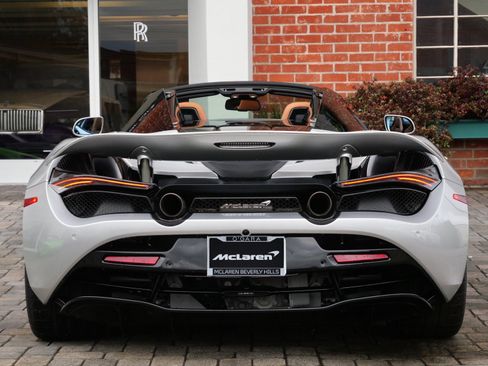 Used 2020 McLaren 720S Luxury image 5