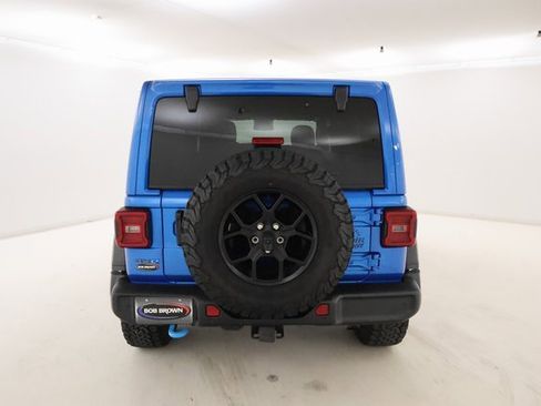 Used 2024 Jeep Wrangler Unlimited image 4