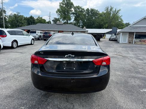 Used 2019 Chevrolet Impala LT FWD image 4
