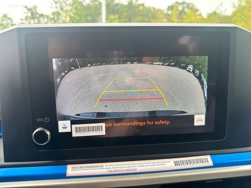 Used 2024 Toyota Tacoma TRD Off-Road image 36