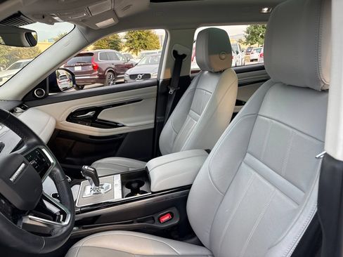 Used 2021 Land Rover Range Rover Evoque SE AWD/4WD image 18