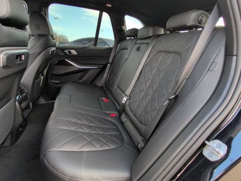 Used 2026 BMW X5 xDrive40i w/ Premium Package AWD/4WD image 21