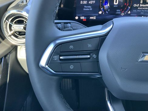 New 2026 Chevrolet Equinox LT w/ Convenience Package II image 32