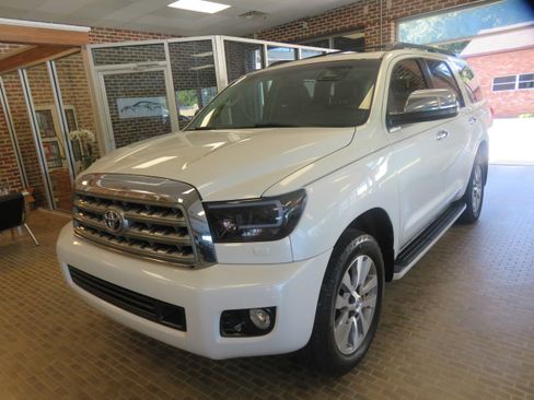 Used 2012 Toyota Sequoia Platinum AWD/4WD image 83
