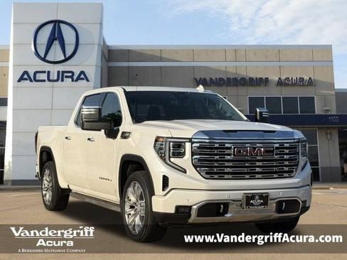 Used 2024 GMC Sierra 1500 Denali w/ Denali Reserve Package AWD/4WD image 1