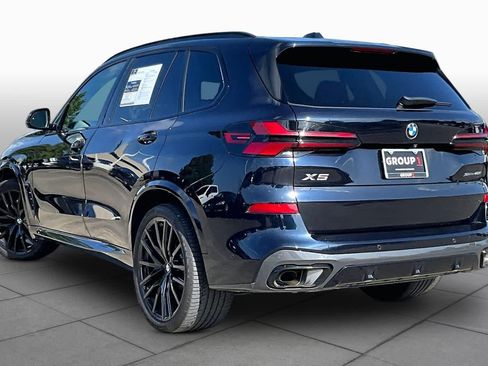 Used 2025 BMW X5 sDrive40i w/ M Sport Package RWD image 11