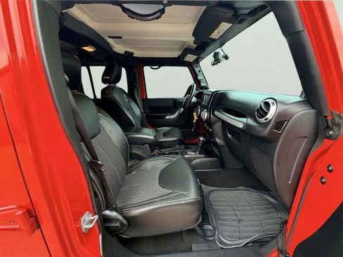 Used 2014 Jeep Wrangler Unlimited Sport AWD/4WD image 27