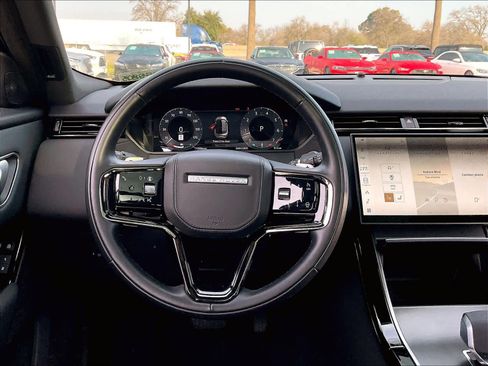 Used 2026 Land Rover Range Rover Velar S AWD/4WD image 8