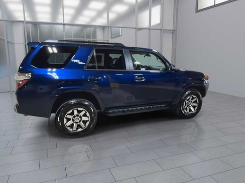 Used 2024 Toyota 4Runner TRD Off-Road Premium w/ Moonroof Package AWD/4WD image 9