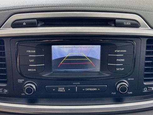 Used 2016 Kia Sorento EX w/ EX Premium Package FWD image 22
